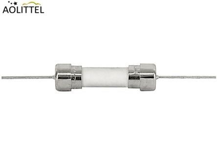 Carte PCB équivalente ou THT de Schurter SPT montant le fusible en céramique 125V 100mA-12A de tube de cartouche lente de coup de 3.6x10mm