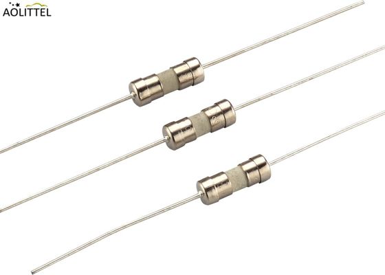 Carte PCB équivalente ou THT de Schurter SPT montant le fusible en céramique 125V 100mA-12A de tube de cartouche lente de coup de 3.6x10mm