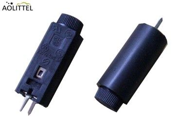 Support cylindrique PTF-45 de fusible de carte PCB de la verticale 5x20mm de Shocksafe 10 ampères 250 volts avec le couvercle à visser 10 millimètres d'espacement de Pin