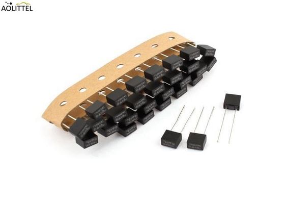 UL94-V0 ralentissent le fusible 392 932 TMS1100A subminiature micro en forme de boîte d'avance de coup avec évaluer le laps de temps de 1A 350VAC