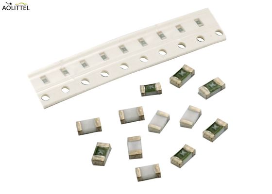 0603 fusibles extérieurs très d'action rapide minces de bâti de la couche de taille avec évaluer 250mA-8A 63VDC 32VDC