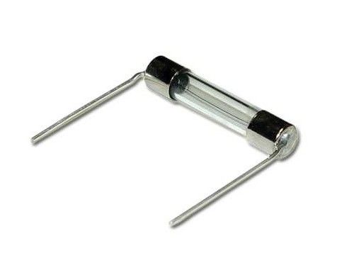 Fusible à retard de temps miniature à sorties axiales T5AL250V 5A 250VAC 500PCS de tube de verre de coup lent de VDE 4x11mm de l'Allemagne par sac