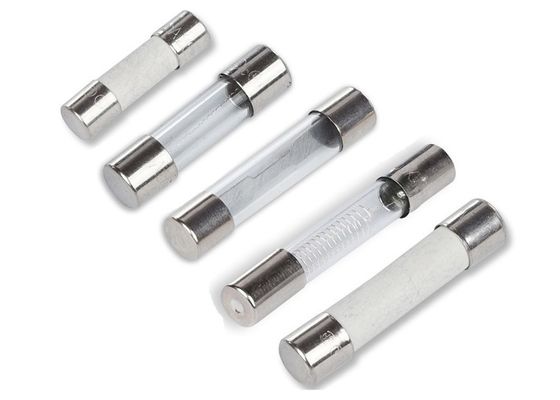 fusible rapidement de action cylindrique de tube de verre des fusibles à cartouche 8AG AGX 250VAC 500mA 6x25mm avec 6,25 millimètres de vitesse rapide de X.25 millimètre