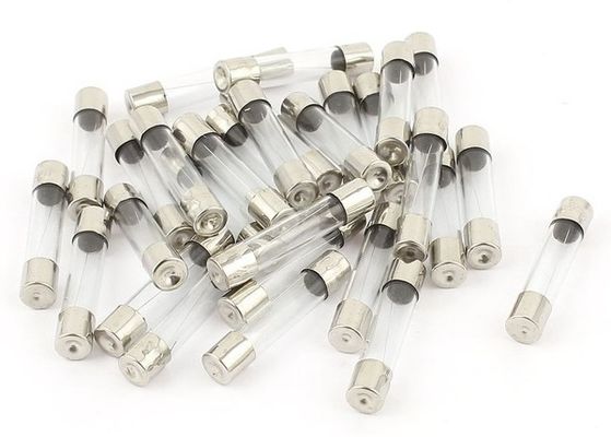 fusible temporaire rapide 6.3Amp 250VAC 125VAC de tube de verre de voiture de coup rapide de 6.35x30mm pour l'agrafe intégrée de support de fusible de bâti de carte PCB