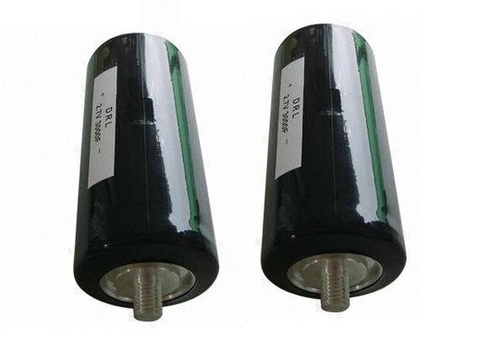 Condensateurs superbes électriques du condensateur 2.7V 3000F de couche d'EDLC doubles avec bas esr terminal fileté Ultracapacitors