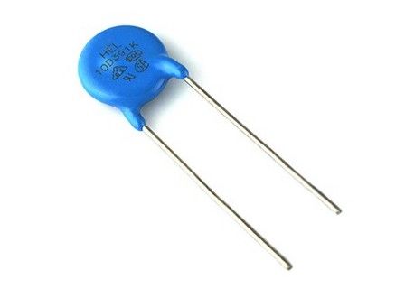 Bloc 10D391K de varistance du CNR TV du numéro 85334090 de douane avec le lancement 7.5mm 10mm 250VAC 320VDC pour l'alimentation d'énergie