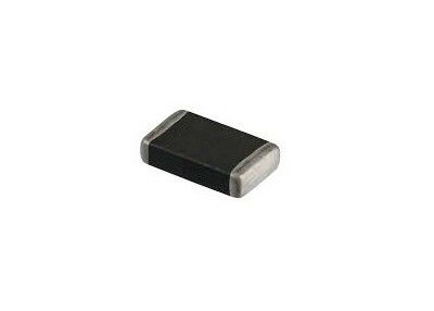 Bâti extérieur métrique de varistance de puce de la basse tension SMD 1812 MVR1812-390H 39V 800A 2500pF 3.1J 4532 multicouche