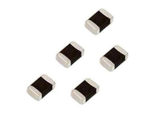 Hauts inducteurs multicouche conducteurs de puce de perle de ferrite de bobine de Q 0402 0603 0805 1206 1-300mA 0.047-100uH actuel Inductanc
