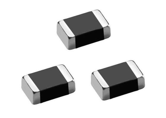 Hauts inducteurs multicouche conducteurs de puce de perle de ferrite de bobine de Q 0402 0603 0805 1206 1-300mA 0.047-100uH actuel Inductanc