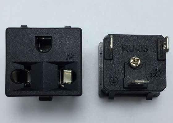l'UE de l'Australie USA R-U du Brésilien 3Pin vers le Brésil branchent le débouché de noir de convertisseur de voyage d'adaptateur de chargeur de prise électrique de courant alternatif