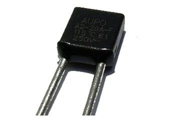Le type à forte intensité fusible thermique d'alliage d'AUPO de coupure lie Tf 115C A2-20A-F 20A 250V pour le traitement médical et la santé