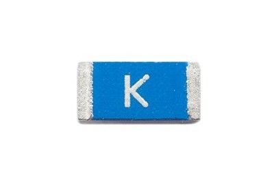 Fusible rapide 12B1100B 1A 125V 3216 de puce de coup de bâti de surface de la couche 1206 mince métrique avec l'estimation de interruption de 50 ampères