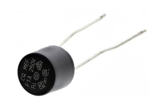 VDE de la force expéditionnaire des Marines subminiature 001 F1A 250V 8.35x7.7mm de fusible de chapeau en plastique cylindrique temporaire rapide avec le paquet en vrac de bande