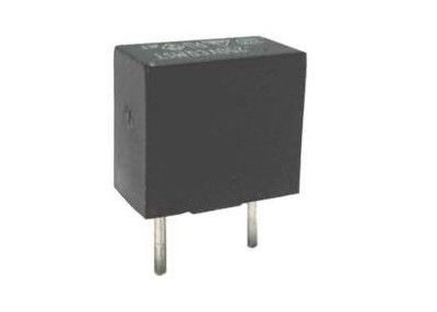 En forme de boîte plombés radiaux de carte PCB de ccc CQC PSE ralentissent le fusible miniature MST 002 2A 250VAC 300V 400V 8.35x7.7mm de coup
