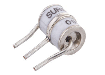 Bas terminal graphique en céramique 75-600V 20% 10KA de tube de décharge gazeuse de l'électrode 8x10mm de la série 3 de la capacité SE8 pour des alimentations d'énergie