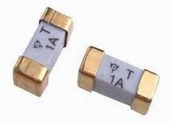 10.1x3.1mm 4012 haute tension extérieure à retard de temps du fusible 1A 600VAC 350VDC de bâti anti-déflagrante