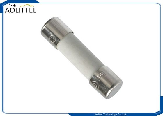 L'UL CUL jeûnent le fusible en céramique temporaire 2.5A 250V 5x20mm soufflent vite le fusible 5.250BFC de tube de cartouche