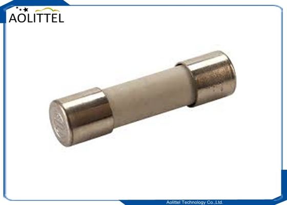 L'UL CUL jeûnent le fusible en céramique temporaire 2.5A 250V 5x20mm soufflent vite le fusible 5.250BFC de tube de cartouche